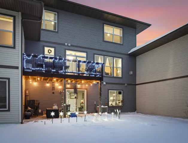 $399,900 | 1315 Lylewood Parkway, Carver, MN 55315