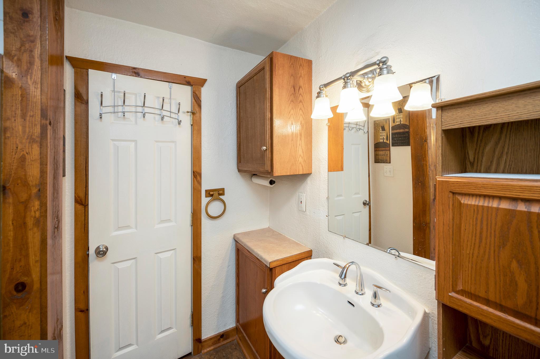 7007 Signal Hill Road Manassas, VA 20111 - Photo 20 of 45 Gallery Image 20