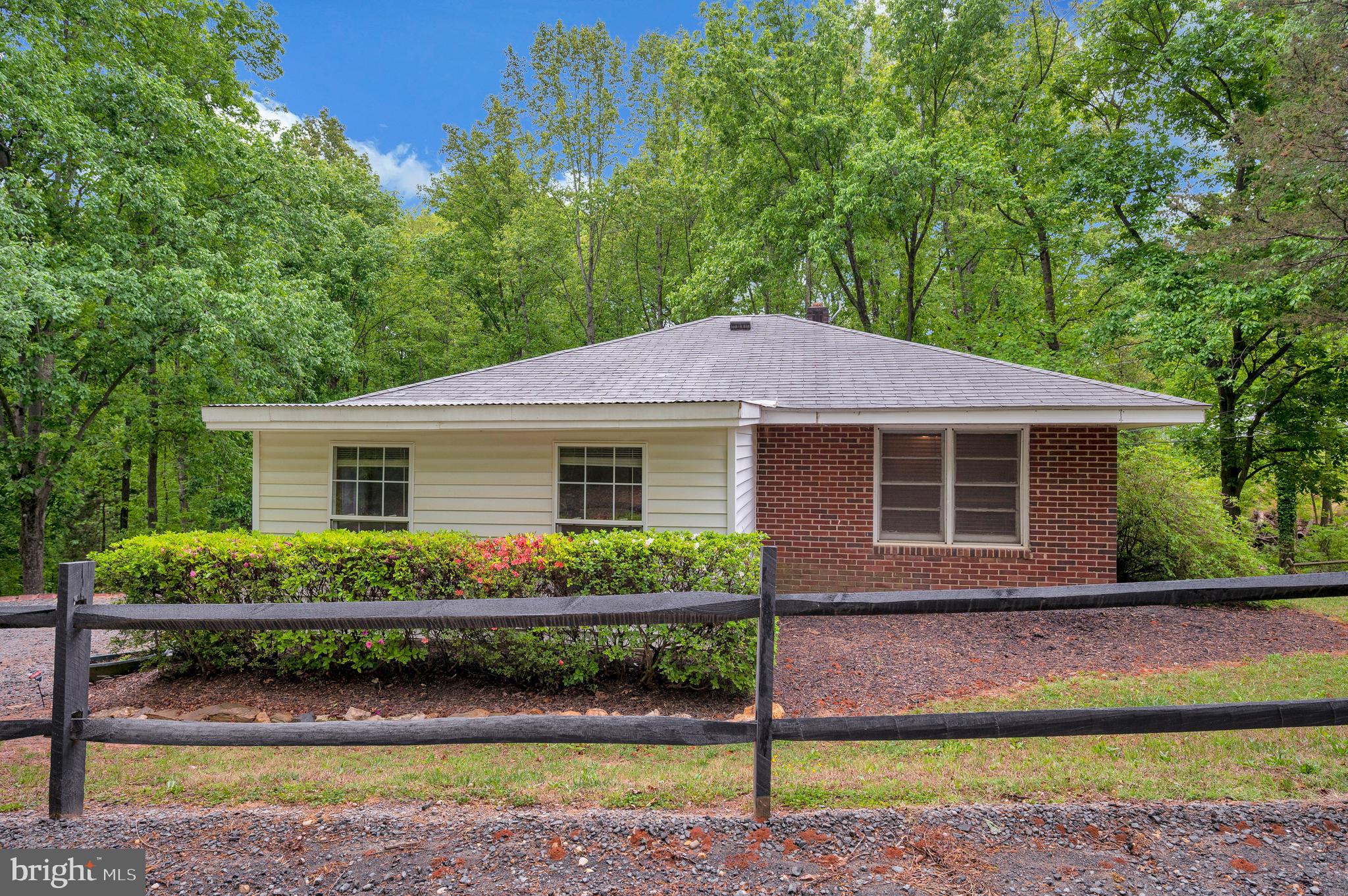 7007 Signal Hill Road Manassas, VA 20111 - Photo 3 of 45 Gallery Image 3