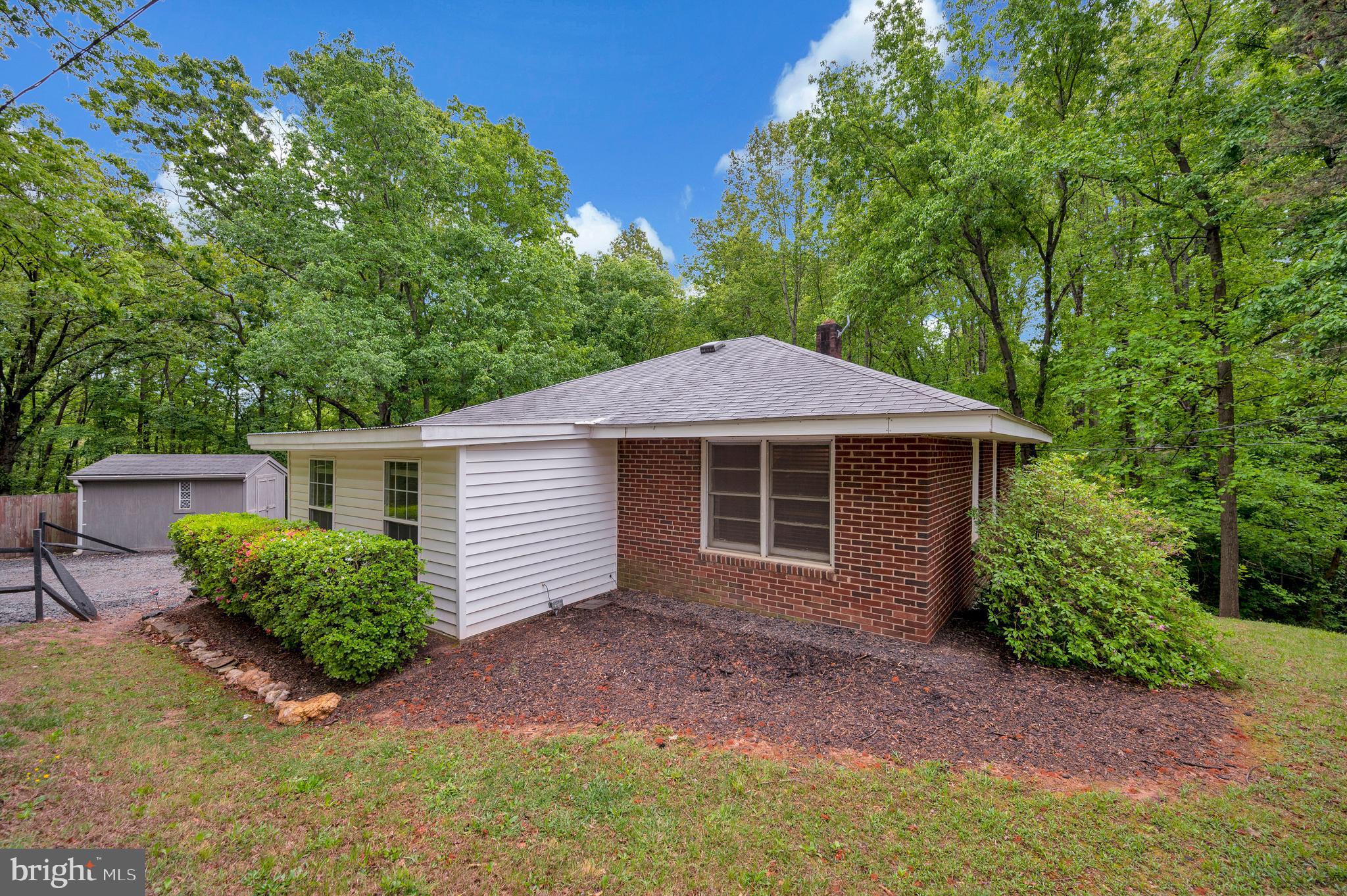 7007 Signal Hill Road Manassas, VA 20111 - Photo 4 of 45 Gallery Image 4
