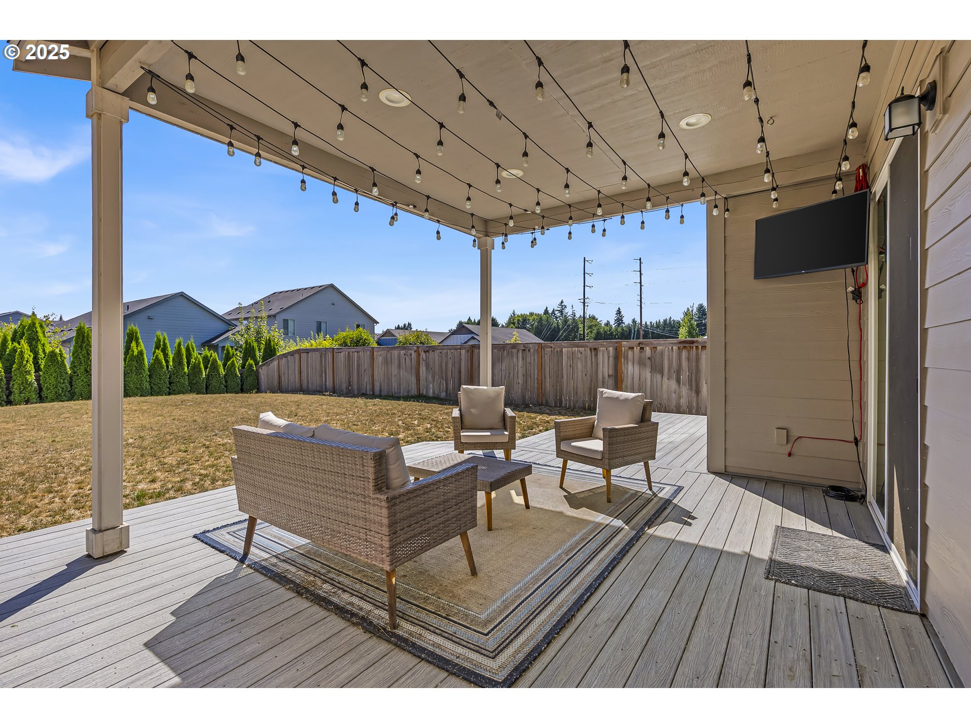 13305 Northeast 114th Way Brush Prairie, WA 98606 - Photo 35 of 40 a view of a couches on the deck