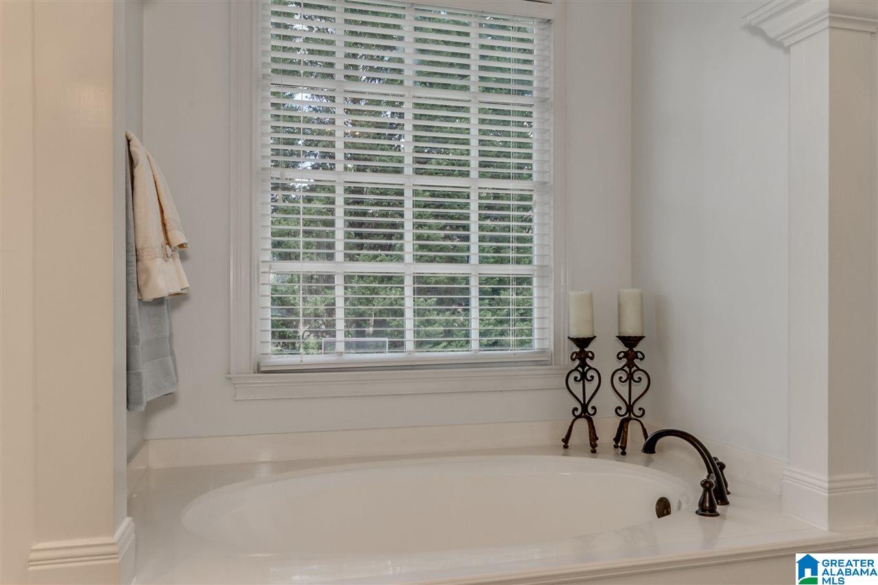 1034 Lake Heather Road Birmingham, AL 35242 - Photo 32 of 50