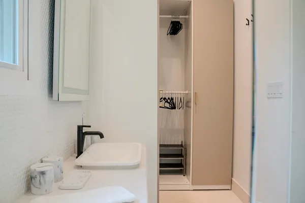 $425,000 | 210 North Avalon Street, Memphis, TN 38112