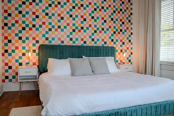 $425,000 | 210 North Avalon Street, Memphis, TN 38112