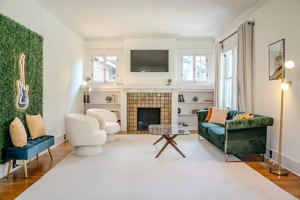 $425,000 | 210 North Avalon Street, Memphis, TN 38112