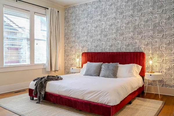 $425,000 | 210 North Avalon Street, Memphis, TN 38112