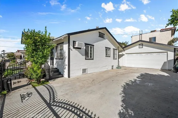 $858,000 | 1218 Edith Avenue, Unit E, Alhambra, CA 91803