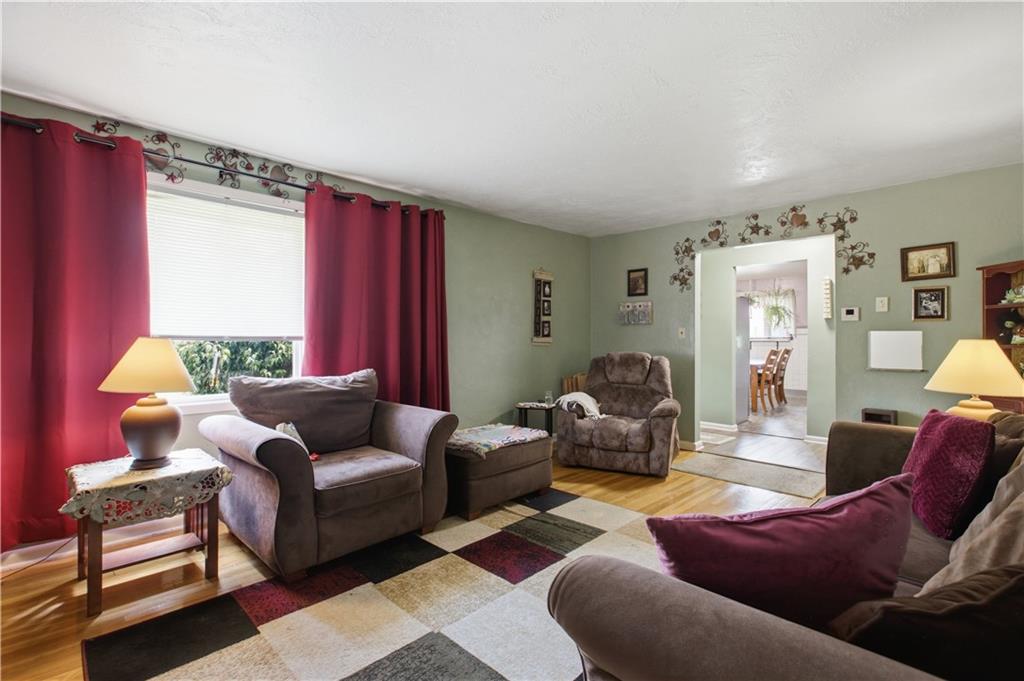 1705 Arona Road Irwin, PA 15642 - Photo 6 of 31