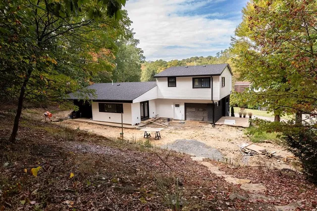 a house view with a outdoor space