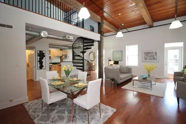 $2,800 | 4 Powder Mill Square, Unit 106, Andover, MA 01810