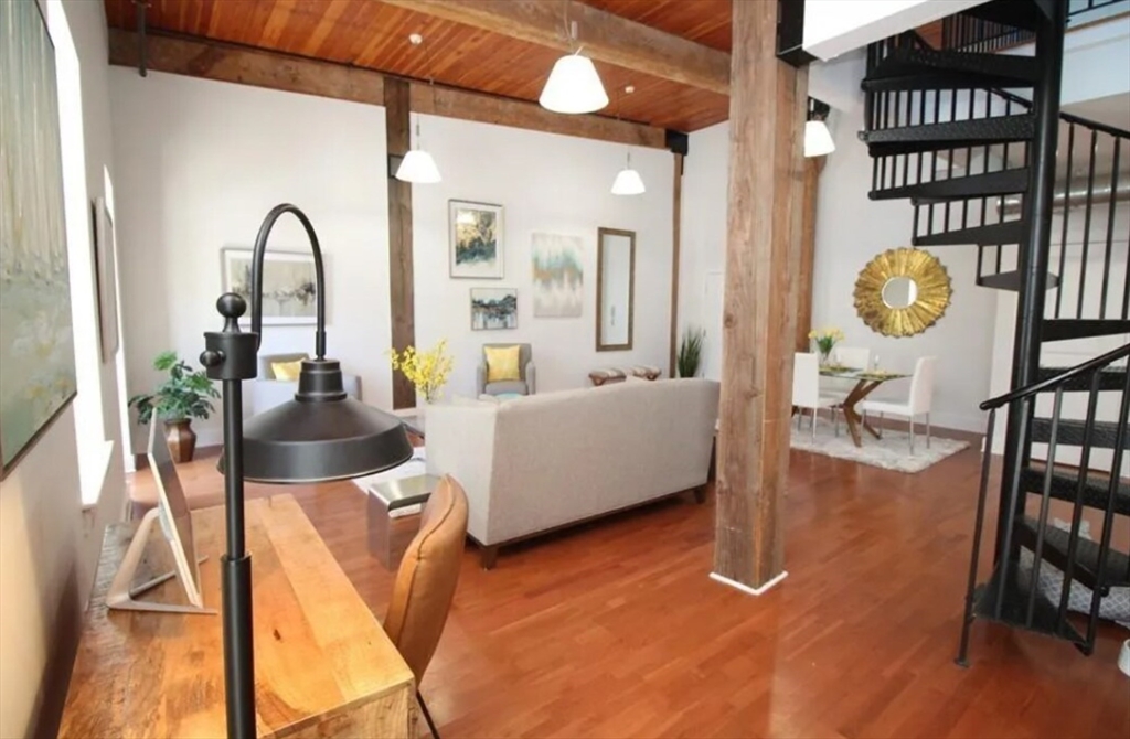 4 Powder Mill Square, Unit 106 Andover, MA 01810 - Photo 4 of 12