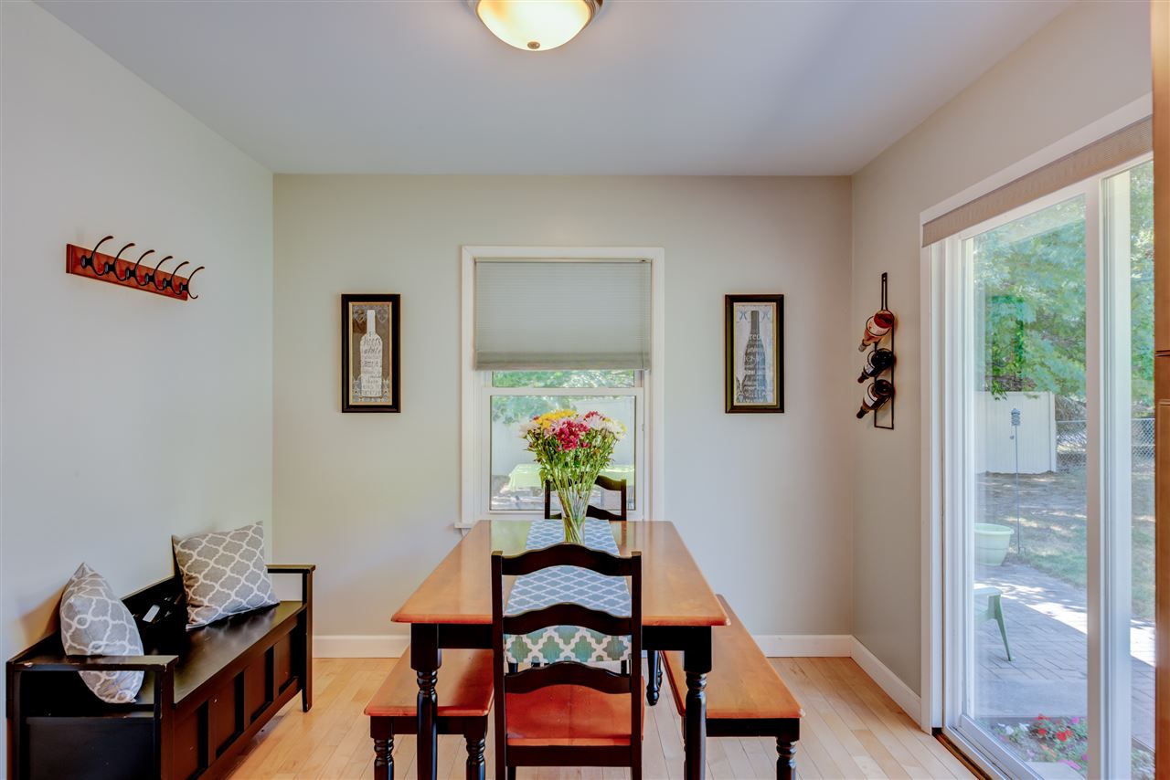 10657 Center Road Traverse City, MI 49686 - Photo 9 of 35 1851921-8.JPG