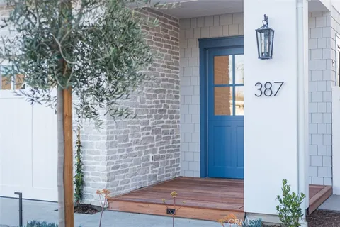 a view of front door of house