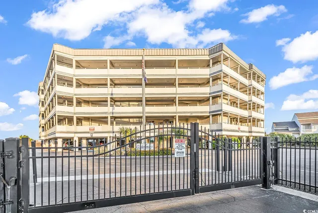 $450,000 | 1581 South Waccamaw Drive, Unit 302, Murrells Inlet, SC 29576