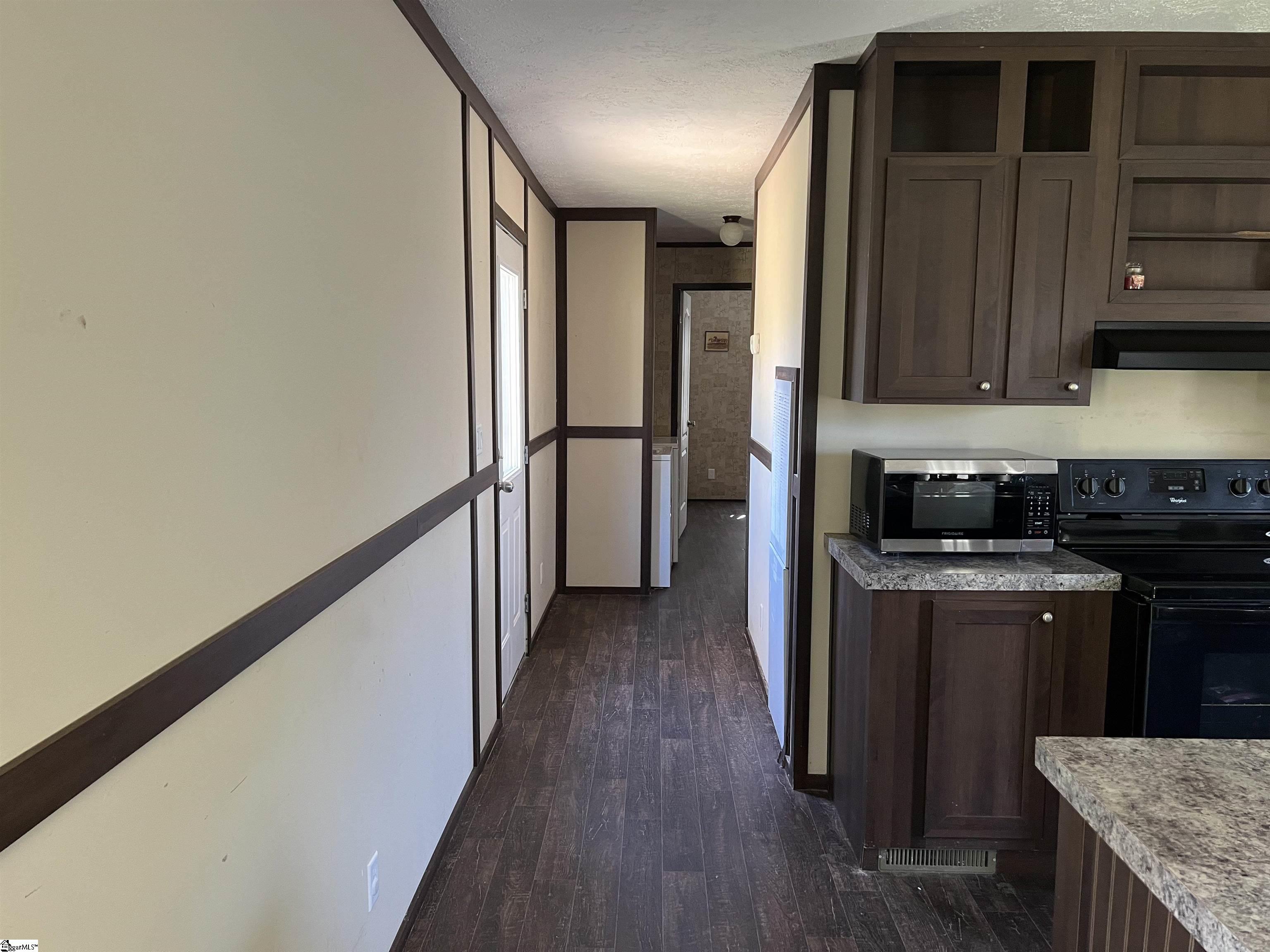 76 Log Cabin Drive Ware Shoals, SC 29692 - Photo 6 of 39