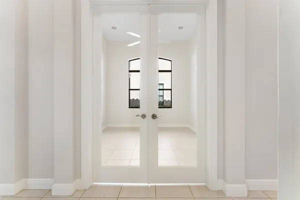 $3,800 | 241 Southeast Fascino Circle, Port St. Lucie, FL 34984