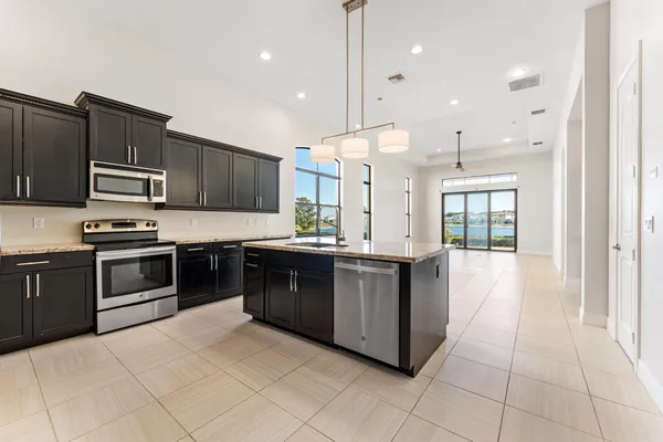 $3,800 | 241 Southeast Fascino Circle, Port St. Lucie, FL 34984