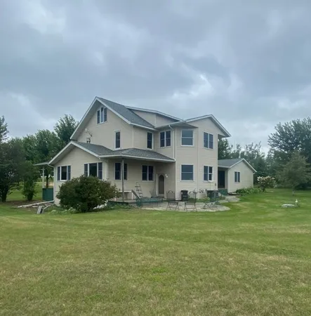 $885,000 | 1638 221st Street, Garvin, MN 56132