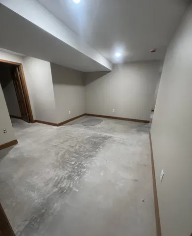 $885,000 | 1638 221st Street, Garvin, MN 56132