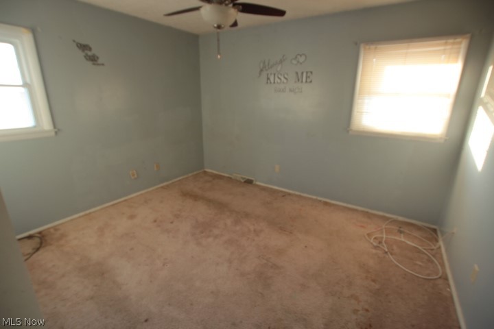 2542 North Road Southeast Warren, OH 44484 - Photo 10 of 30 Gallery Image 10