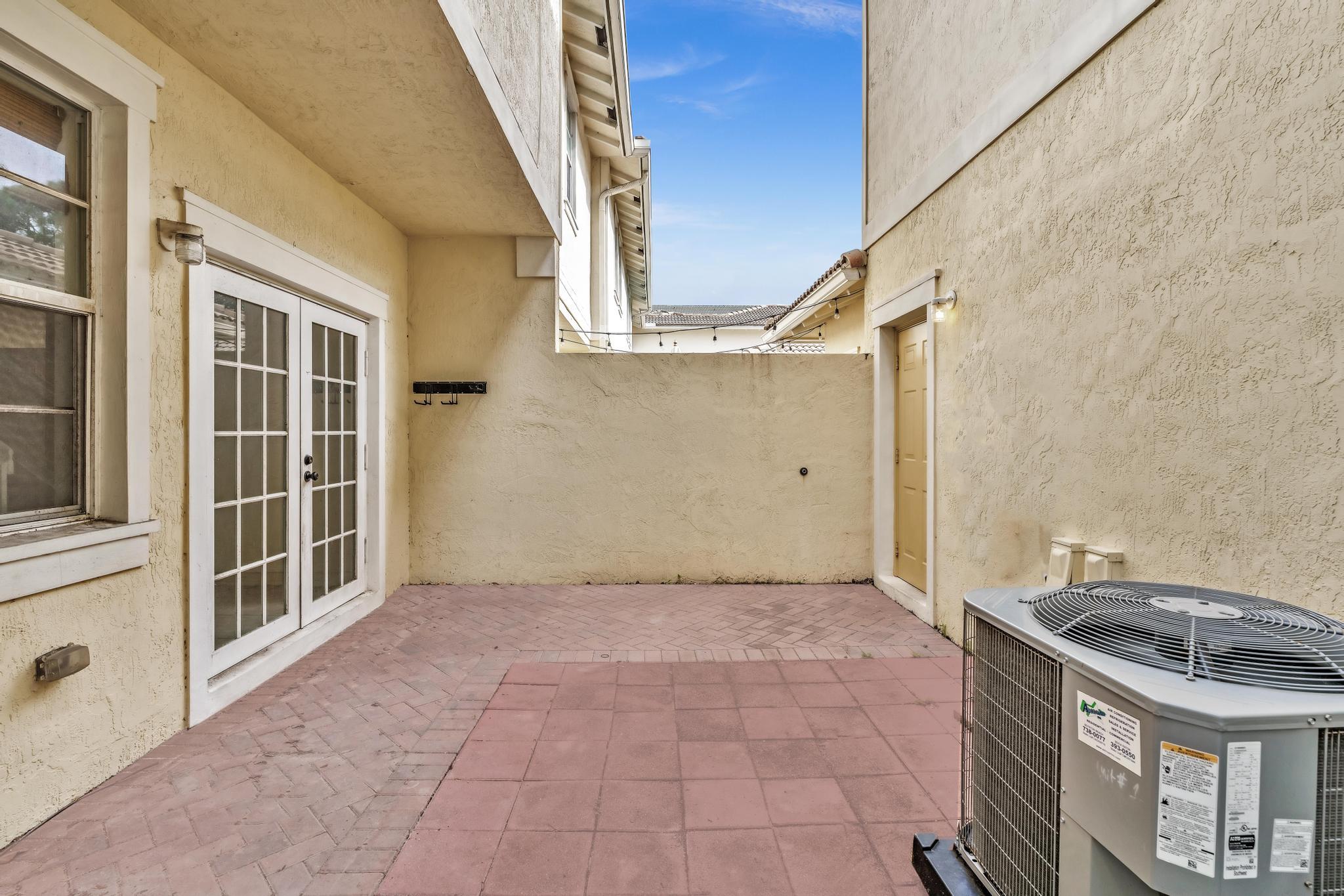 1124 Northwest 18th Avenue Boca Raton, FL 33431 - Photo 31 of 48 FPP00266