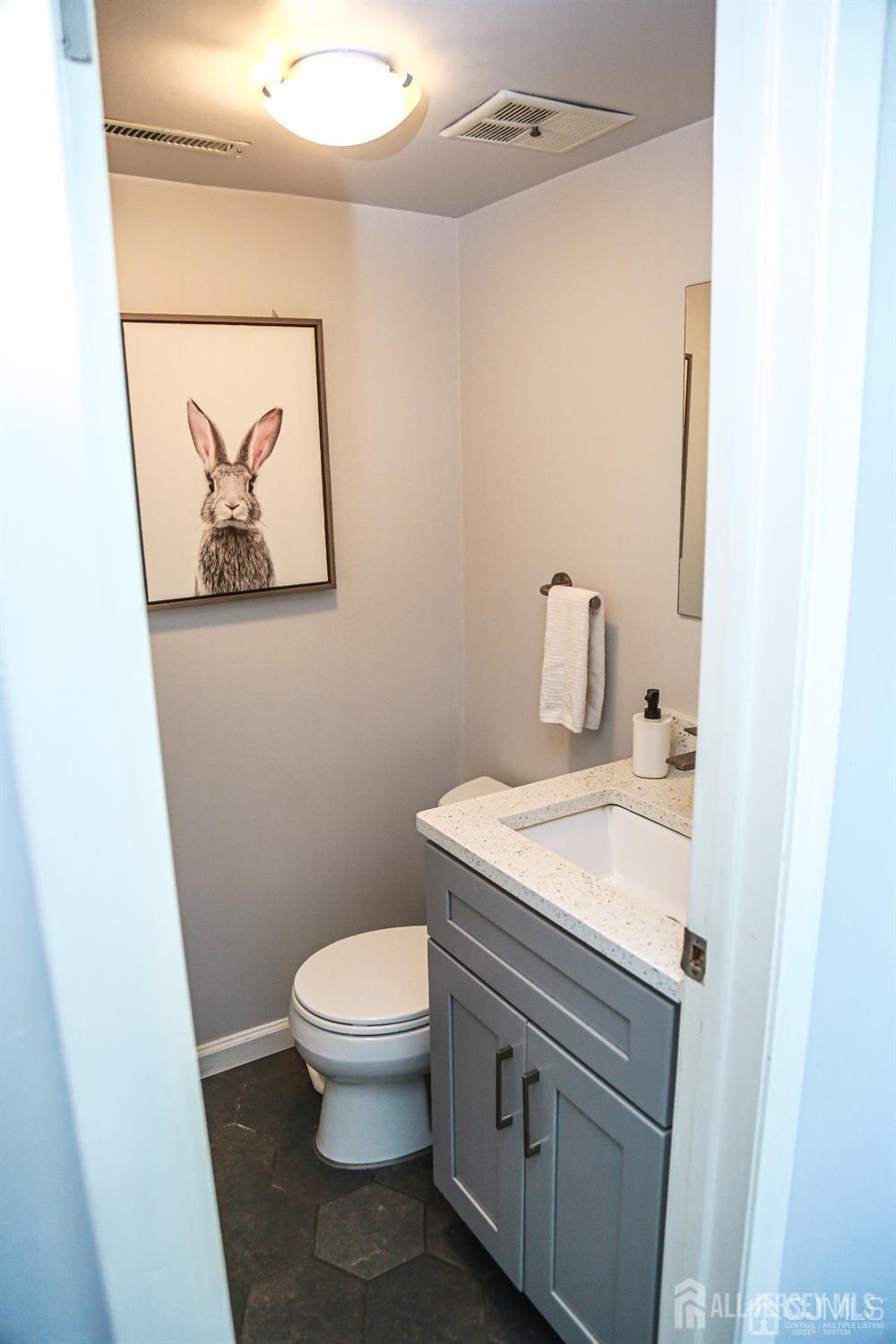 5805 Hana Road Edison, NJ 08817 - Photo 25 of 33