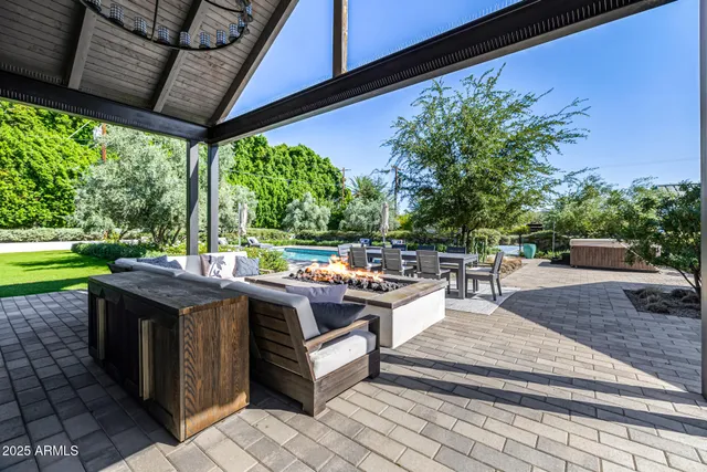 $6,695,000 | 4535 North 49th Place, Phoenix, AZ 85018