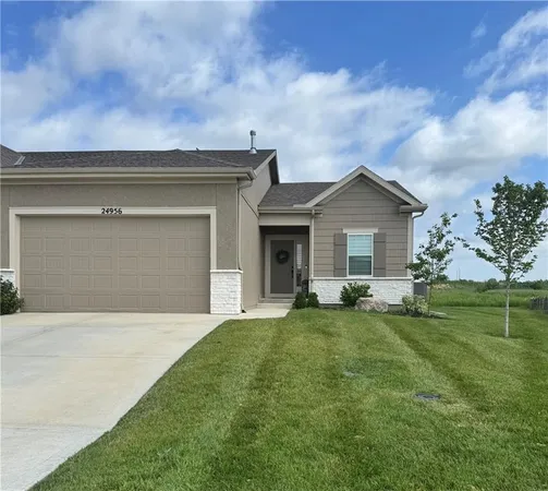 $535,000 | 24956 West 94th Street, Lenexa, KS 66227