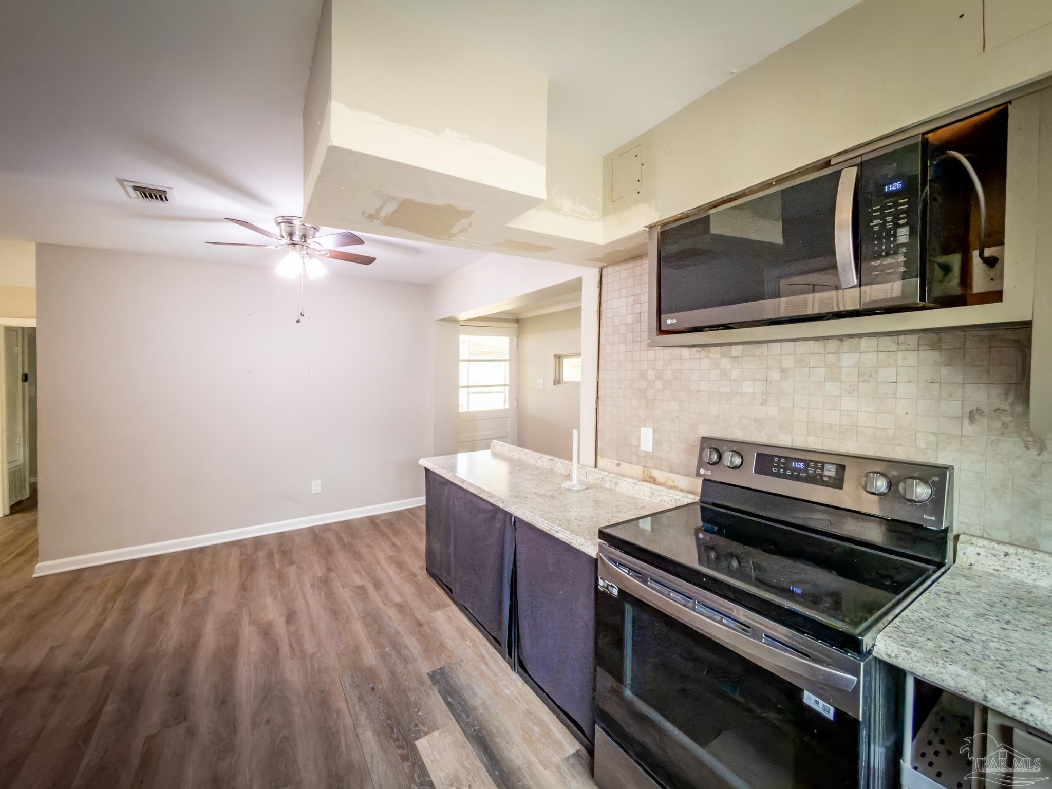 911 Springbrook Avenue Pensacola, FL 32505 - Photo 23 of 30