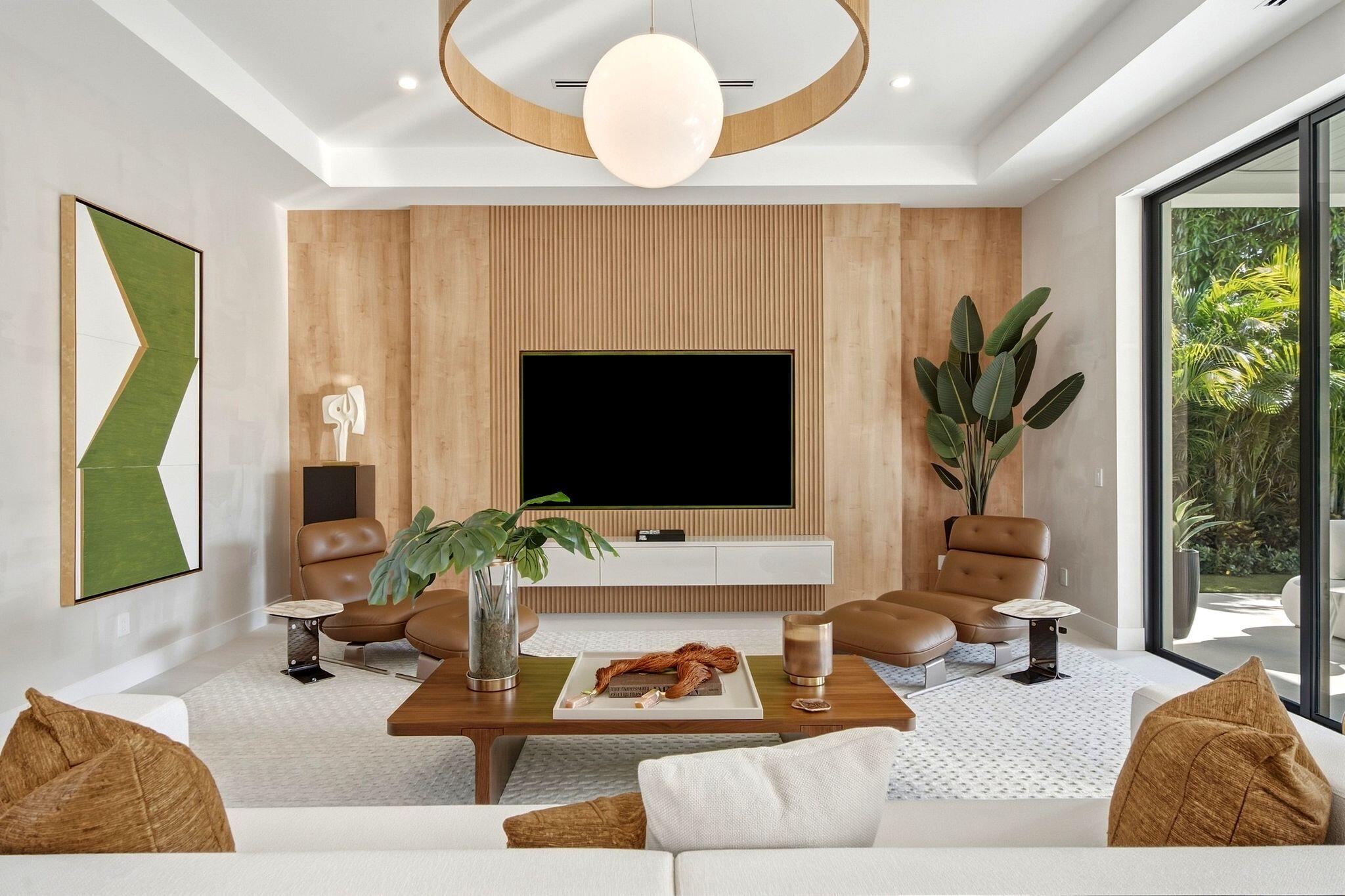 399 Northeast Spanish Court Boca Raton, FL 33432 - Photo 15 of 42 Living Room