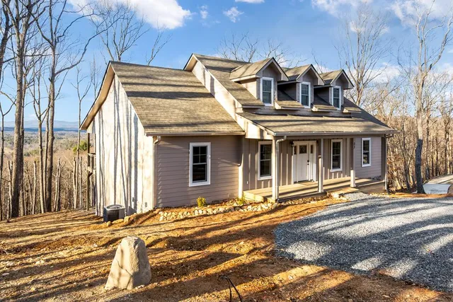 $729,900 | 23 Green Cabin Way, Talking Rock, GA 30175