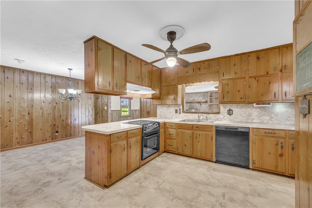 2164 Old Rex Morrow Road Morrow, GA 30260 - Photo 6 of 29