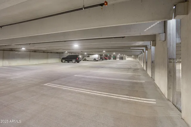 $2,049 | 1225 North Arizona Avenue, Unit B2 1, Gilbert, AZ 85233