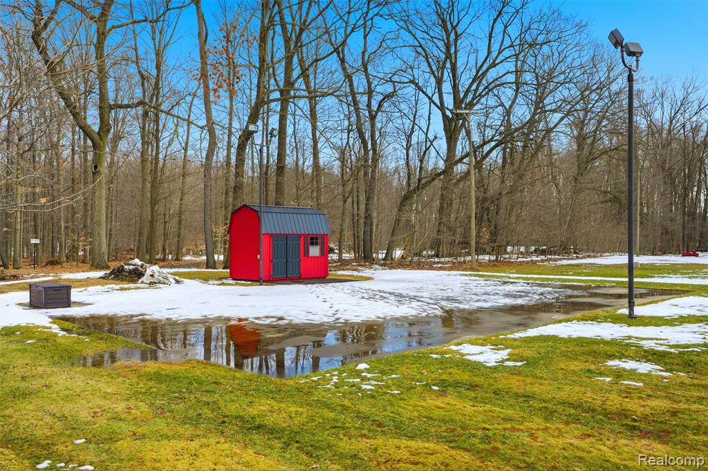 4216 North Nicholson Road Fowlerville, MI 48836 - Photo 45 of 59