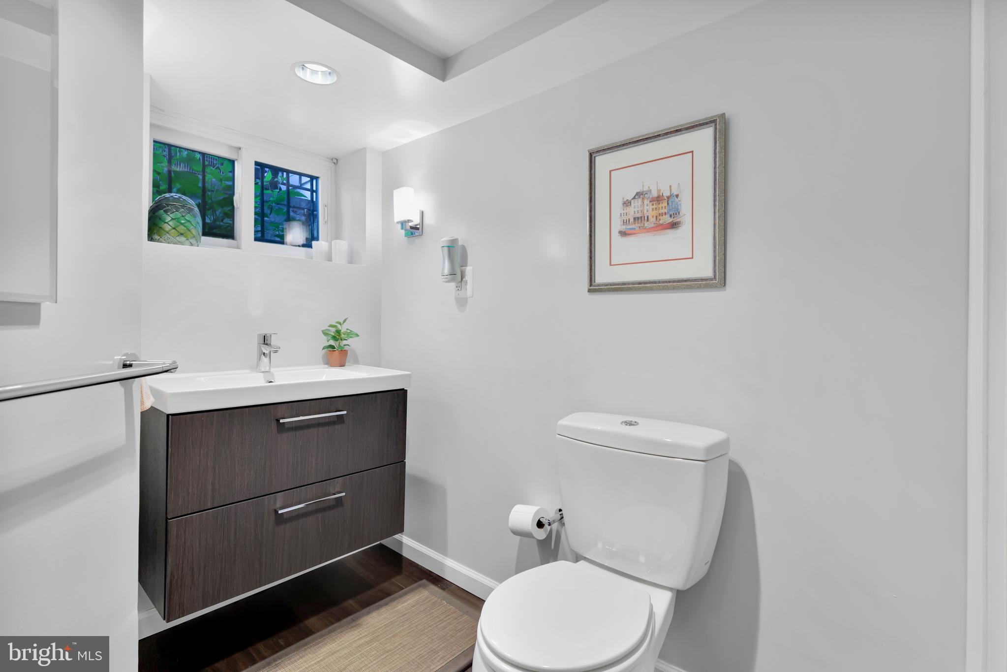 4123 7th Street Northwest Washington, DC 20011 - Photo 21 of 25 Basement bath