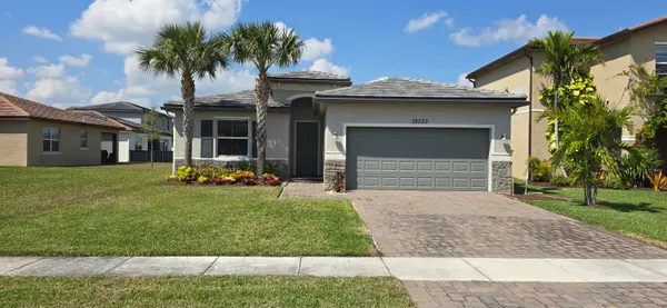 $2,700 | 12737 Northwest Milestone Place, Port St. Lucie, FL 34987