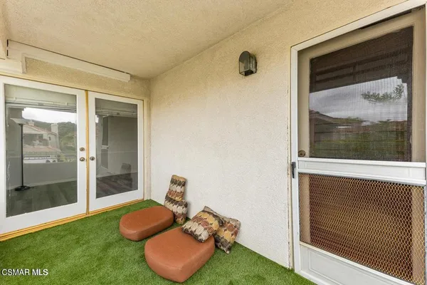 $7,960 | 22521 Blueridge Court, Calabasas, CA 91302