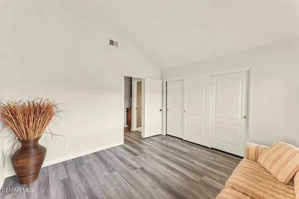 $7,960 | 22521 Blueridge Court, Calabasas, CA 91302