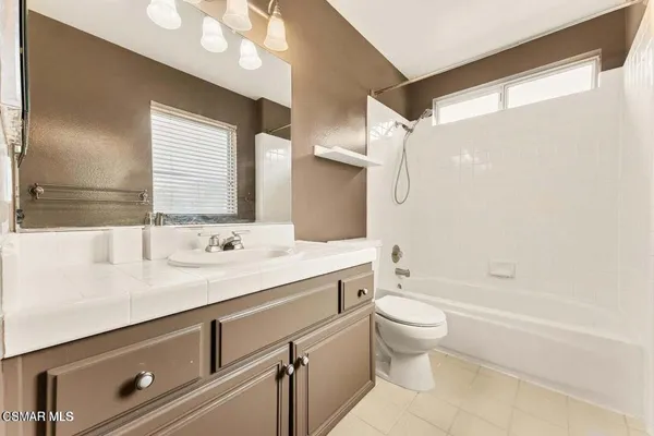 $7,960 | 22521 Blueridge Court, Calabasas, CA 91302