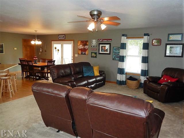 9743 North Ridge Circle Clinton, IL 61727 - Photo 11 of 22