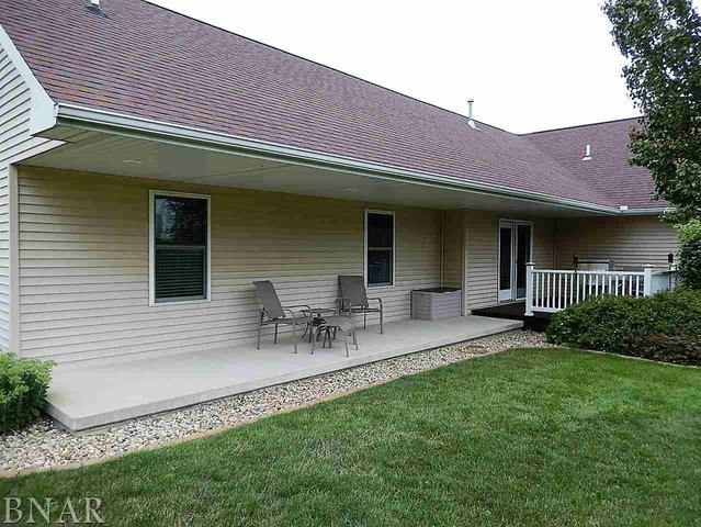 9743 North Ridge Circle Clinton, IL 61727 - Photo 3 of 22