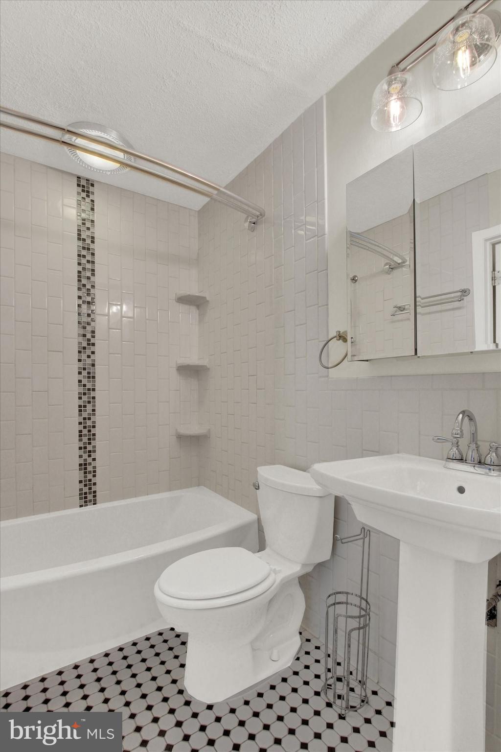 4276 Marlborough Road Dover, PA 17315 - Photo 15 of 27 Gallery Image 15