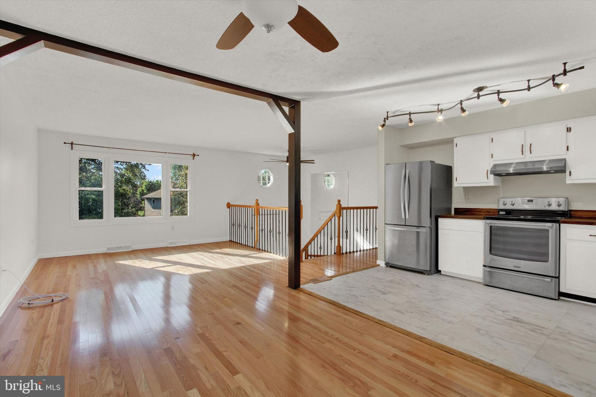 4276 Marlborough Road Dover, PA 17315 - Photo 7 of 27 Gallery Image 7