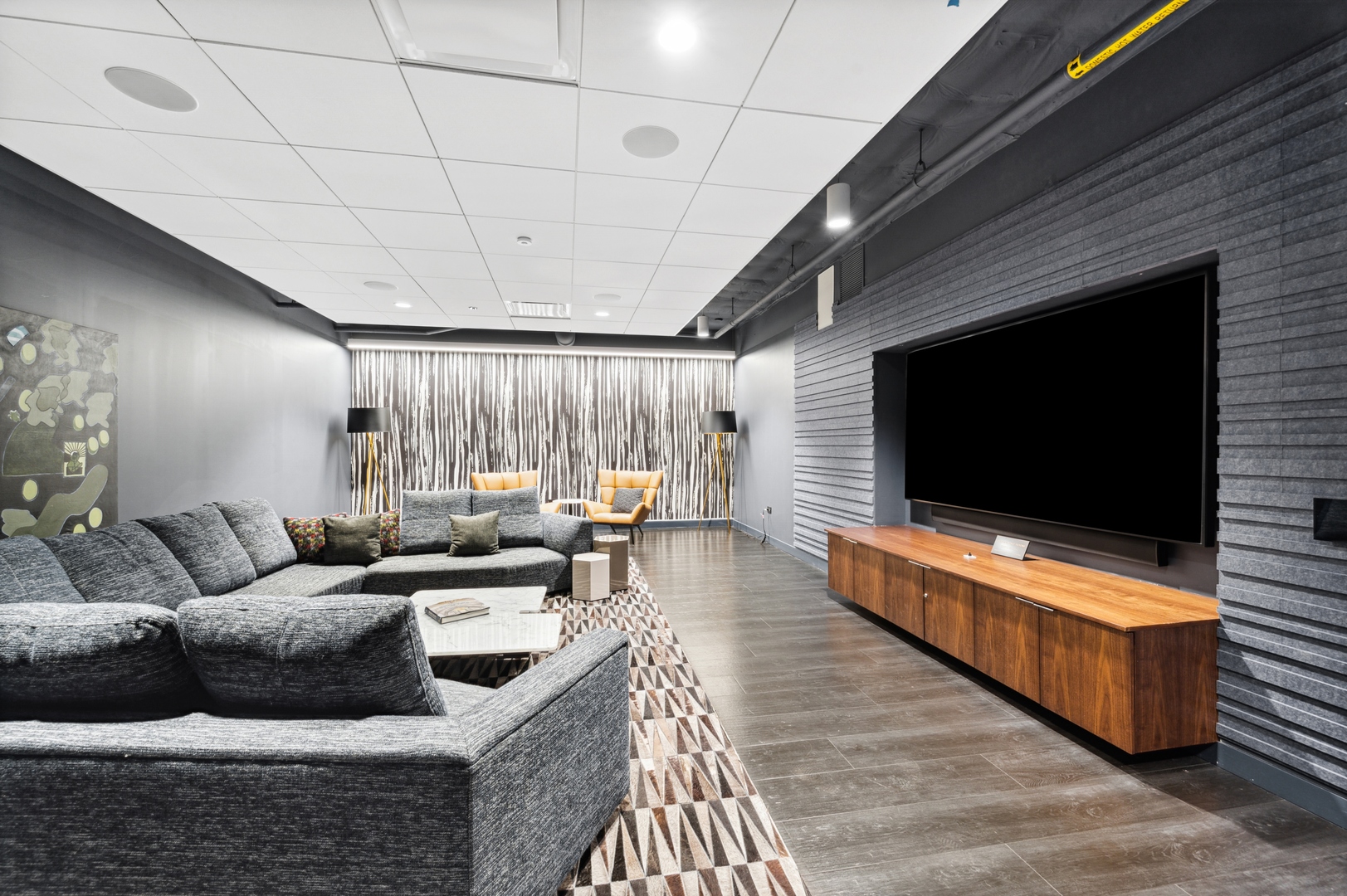 211 North Harbor Drive, Unit 1107 Chicago, IL 60601 - Photo 20 of 25 a living room with furniture and a flat screen tv