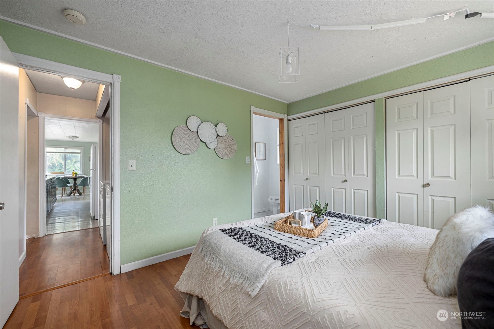 2042 East 18th Street Bremerton, WA 98310 - Photo 15 of 33 a bedroom with a bed and entryway