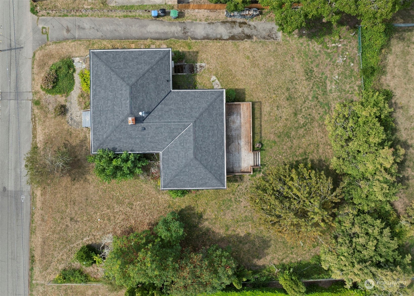 2042 East 18th Street Bremerton, WA 98310 - Photo 33 of 33 an aerial view of a house with a yard