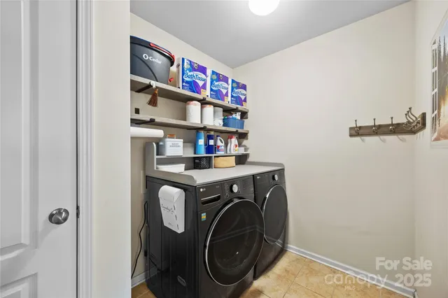 $575,000 | 142 Cherry Bark Drive, Mooresville, NC 28117