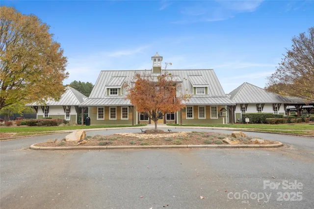 $575,000 | 142 Cherry Bark Drive, Mooresville, NC 28117