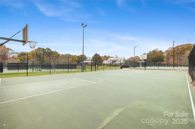 $575,000 | 142 Cherry Bark Drive, Mooresville, NC 28117