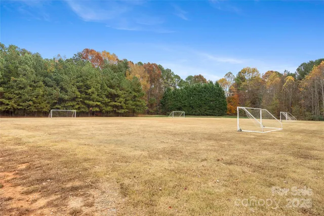 $575,000 | 142 Cherry Bark Drive, Mooresville, NC 28117